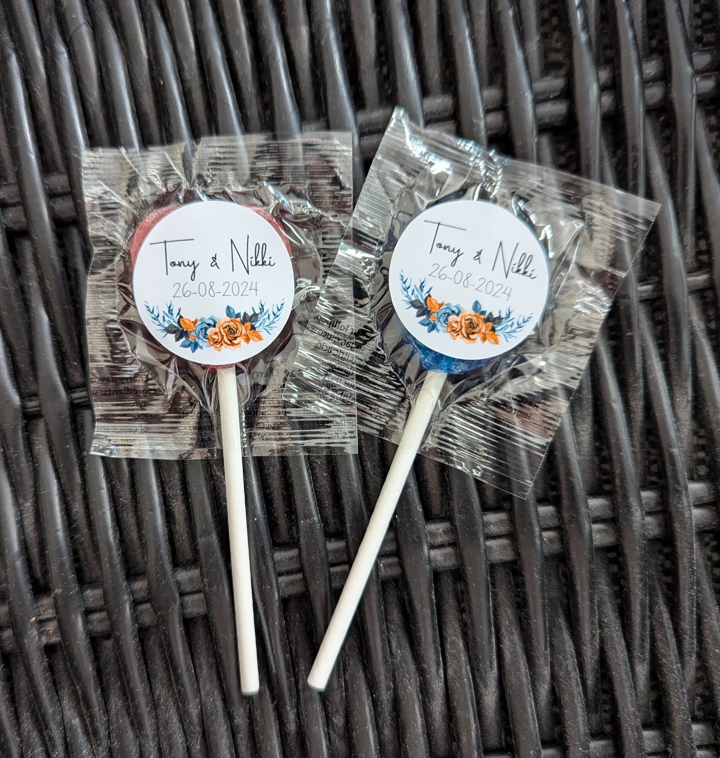 Personalised Love Heart Lollipops | Wedding Favours | Party Favours | STOCK SALE