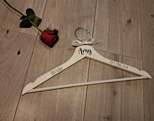 Wedding Hanger Personalised | Bride Hanger | Bridesmaid Hanger | Maid of Honour Hanger |