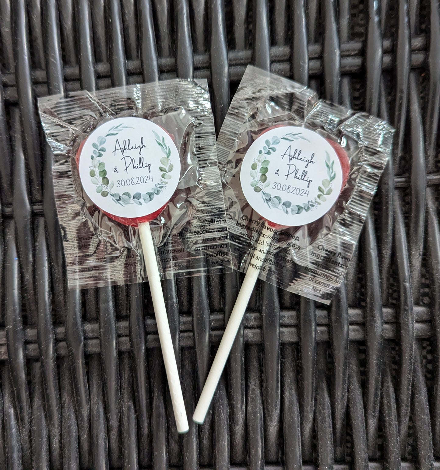 Personalised Love Heart Lollipops | Wedding Favours | Party Favours | Eucalyptus wreath